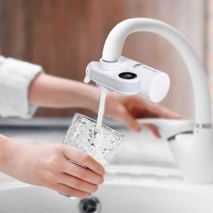 Thiết bị lọc nước tại vòi Misubishi Cleansui EF102